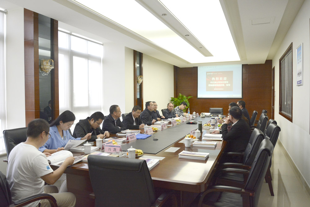 151158070866941099UK.jpg clip_image001.jpg